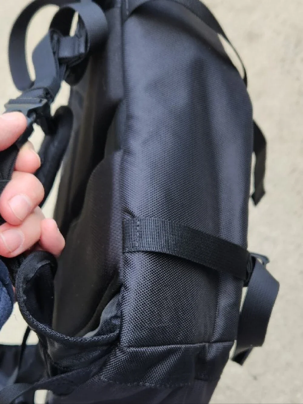 Thule Men's Charcoal Black Travel Backpack with White Logo
